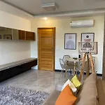 Local 401 Apartment