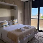 Local 401 Apartment